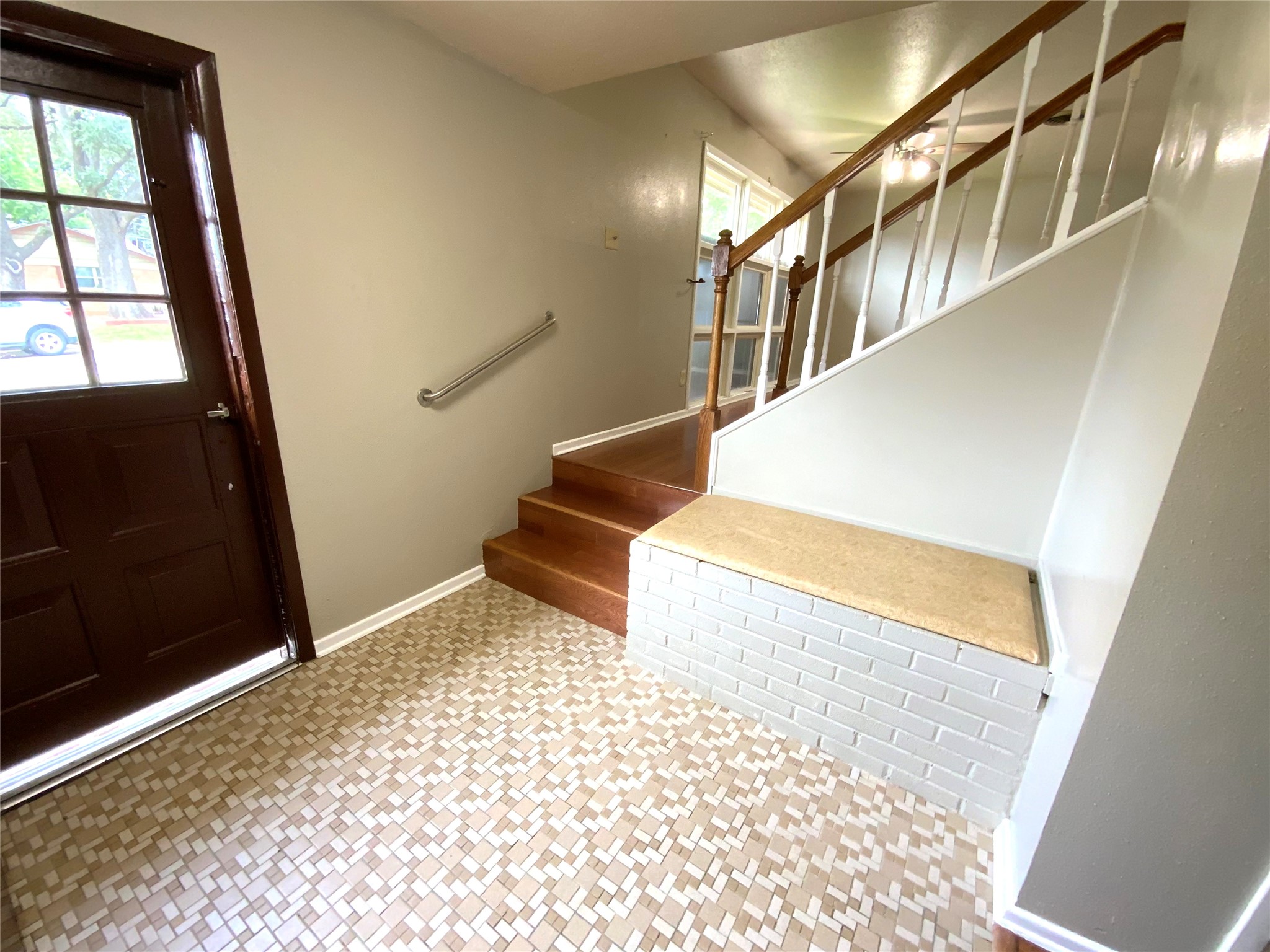 213 Georgian Road Fort Worth TX 76134