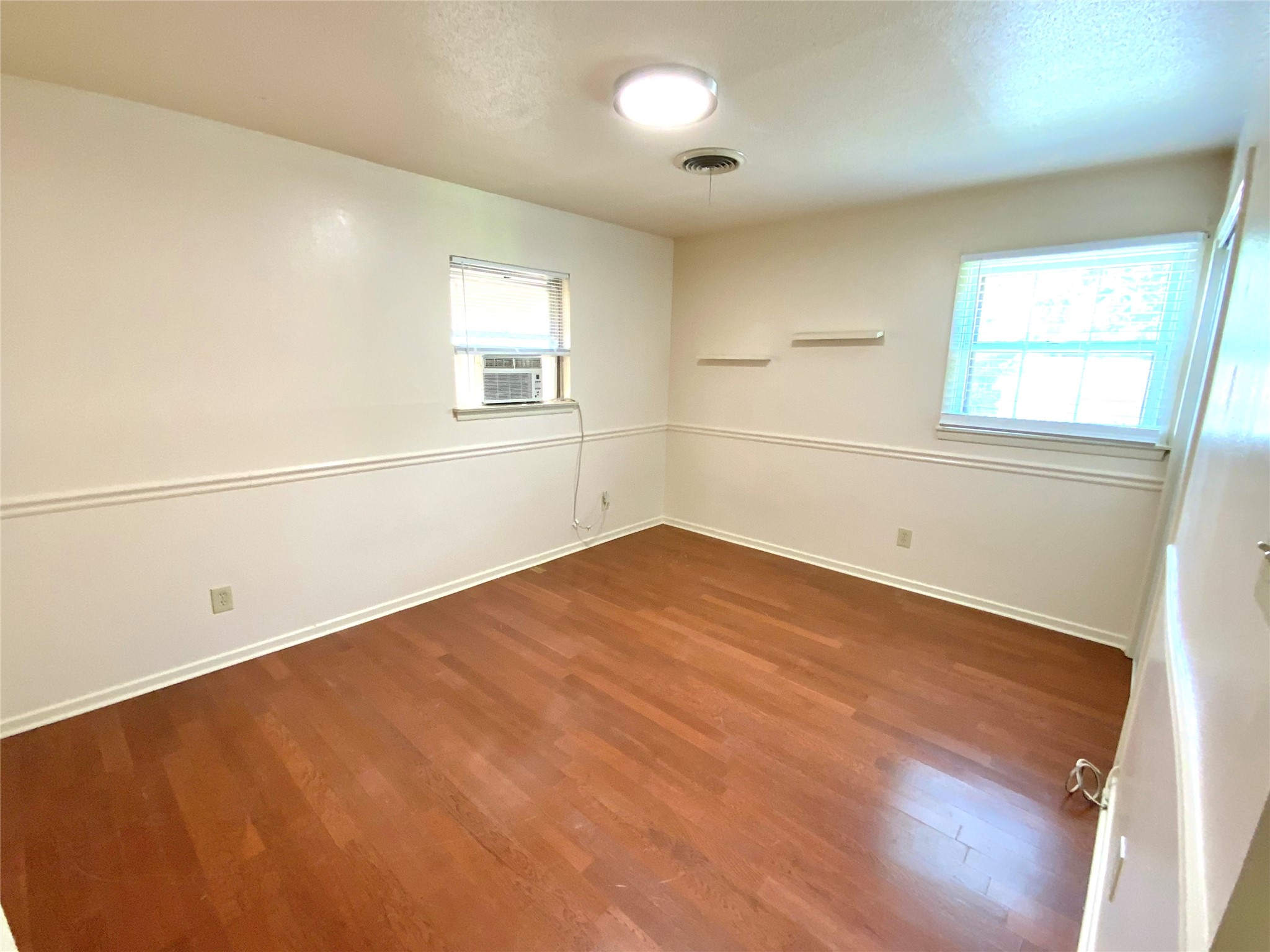 213 Georgian Road Fort Worth TX 76134