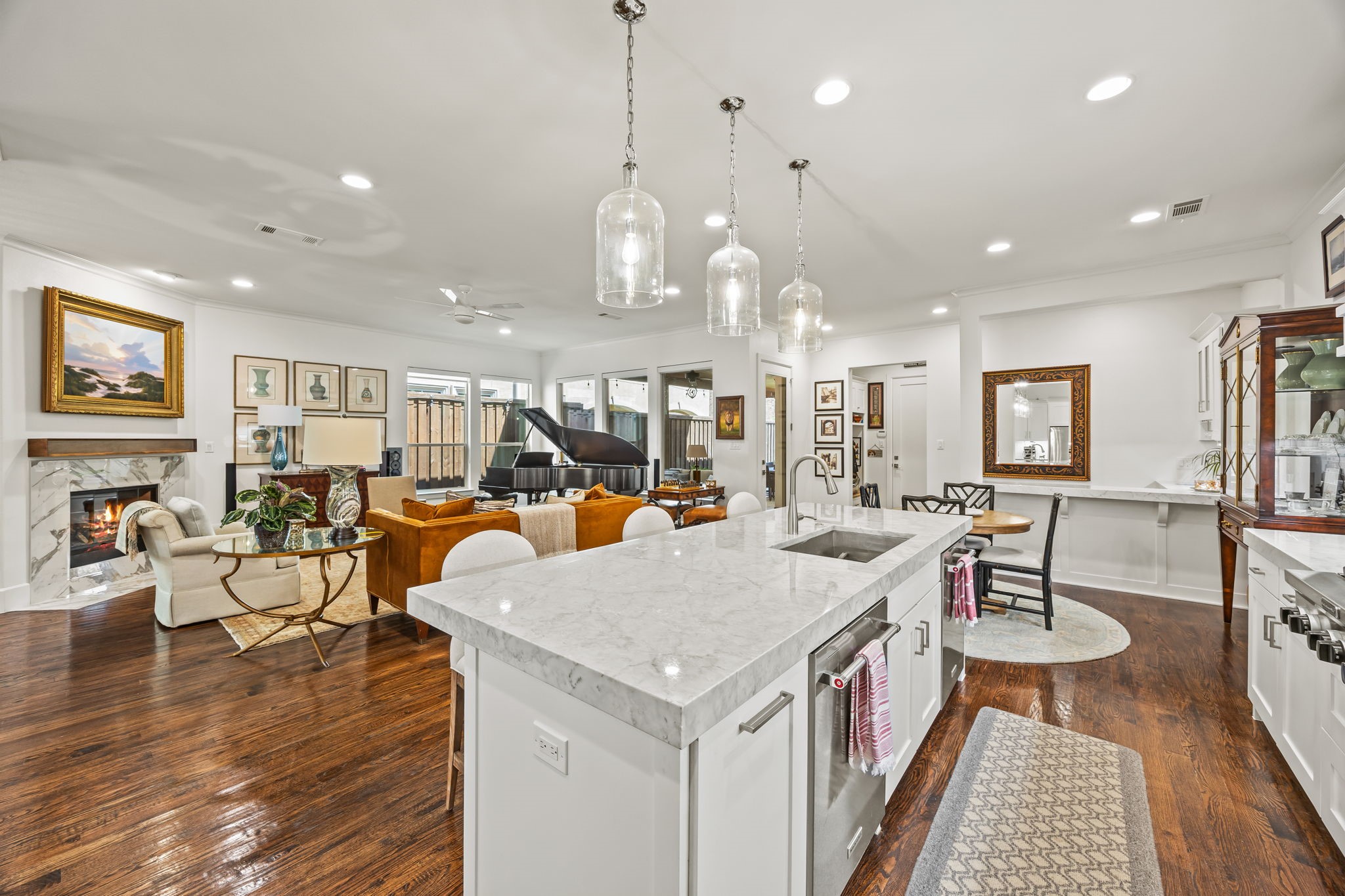 6432 Del Norte Lane Dallas TX 75225