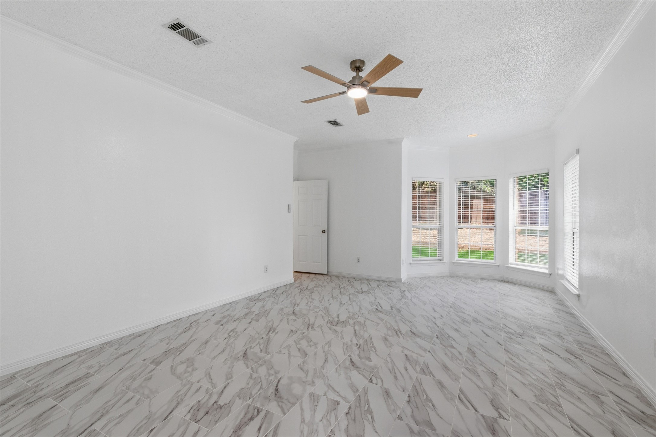 305 W Mill Valley Drive Colleyville TX 76034