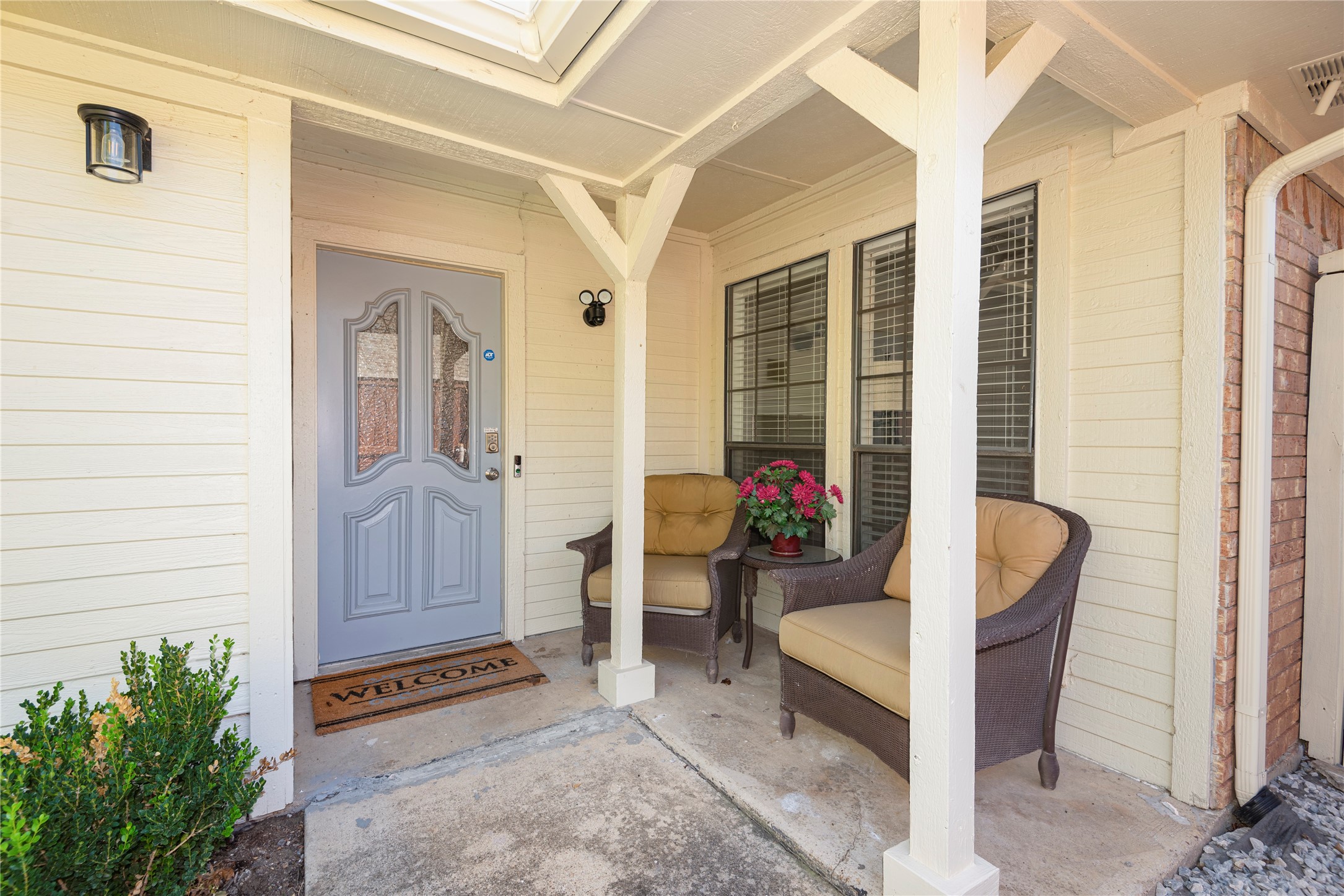 6910 Winding Creek Court Dallas TX 75252