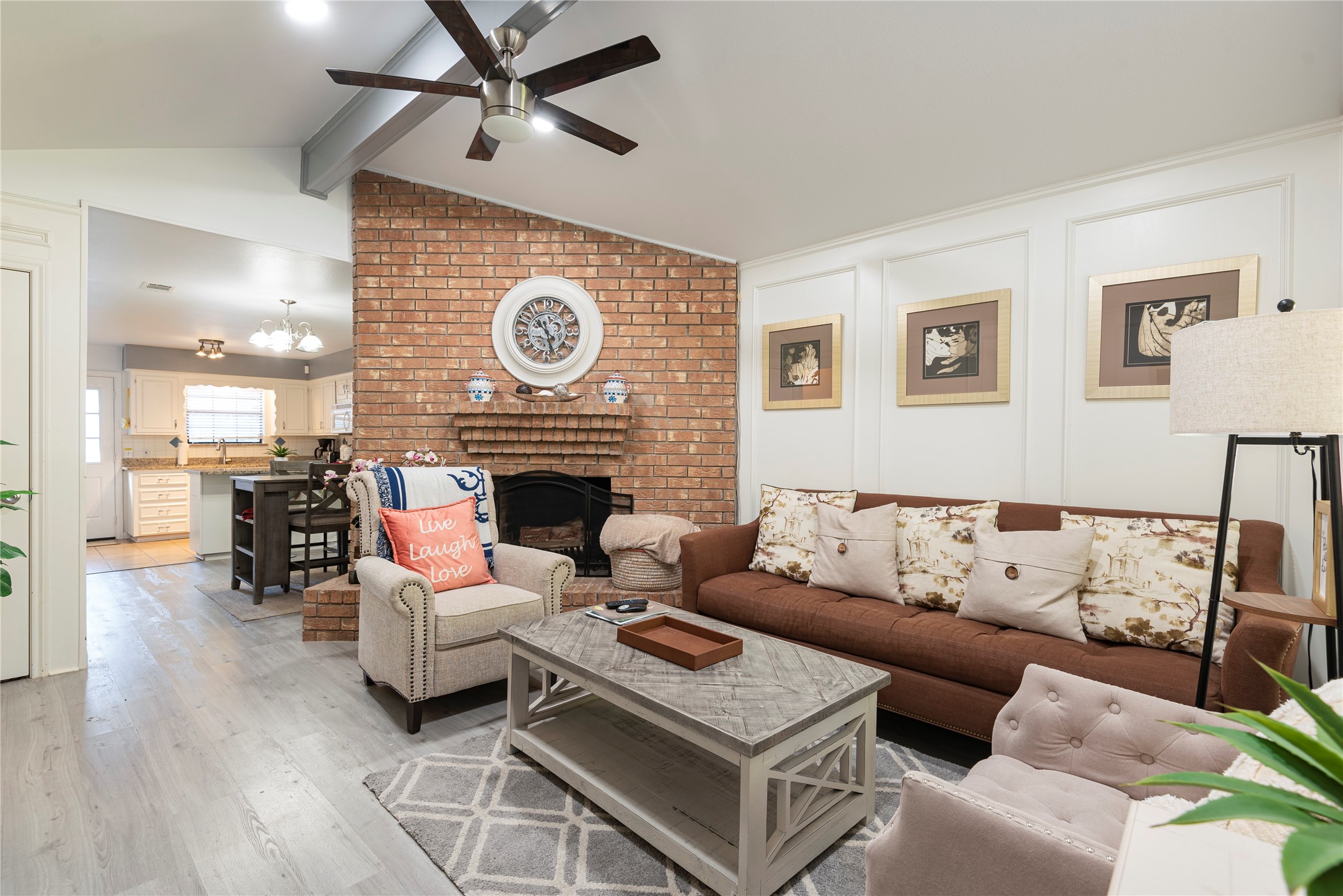 6910 Winding Creek Court Dallas TX 75252