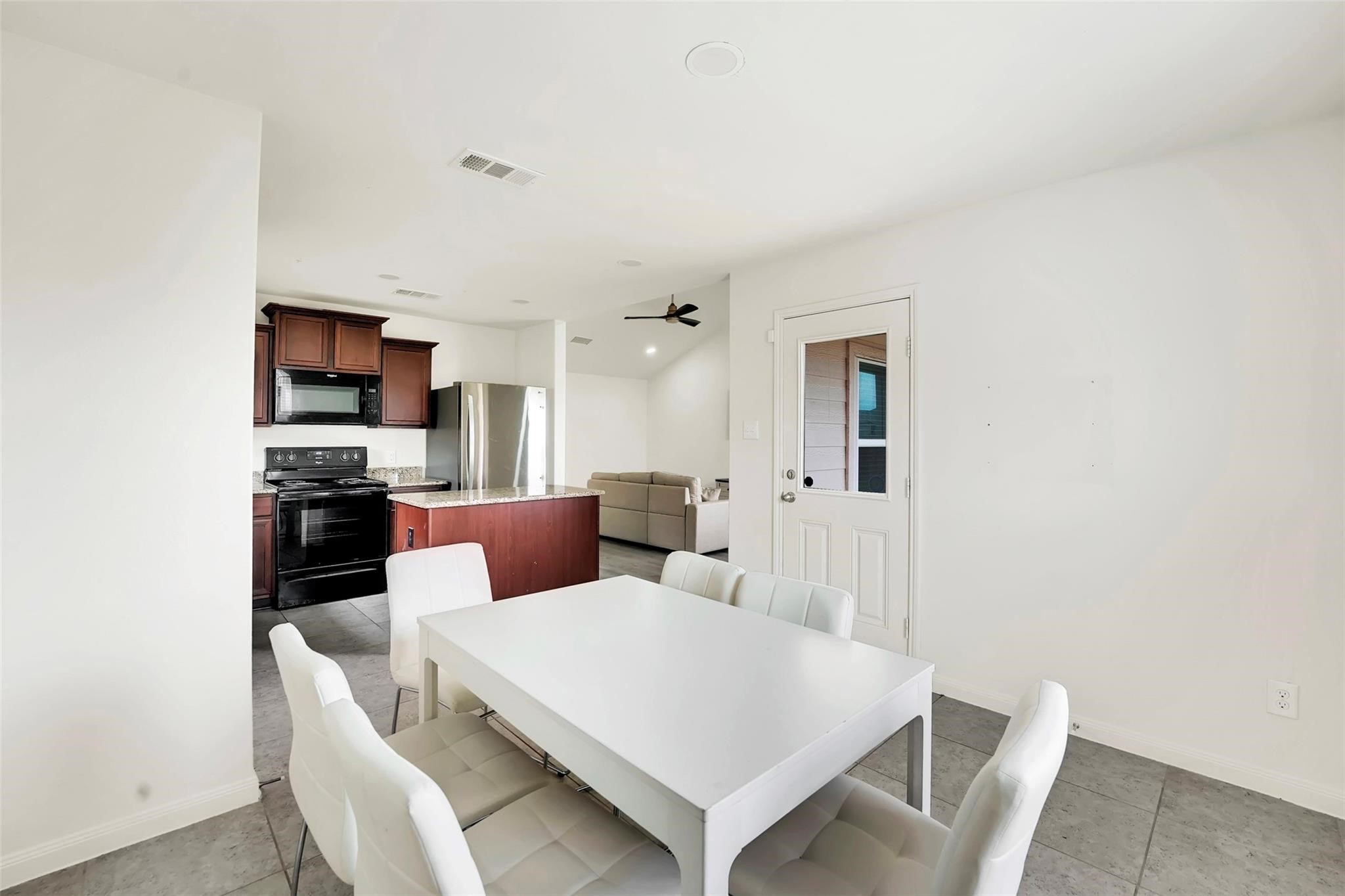 170 Kennedy Drive Venus TX 76084