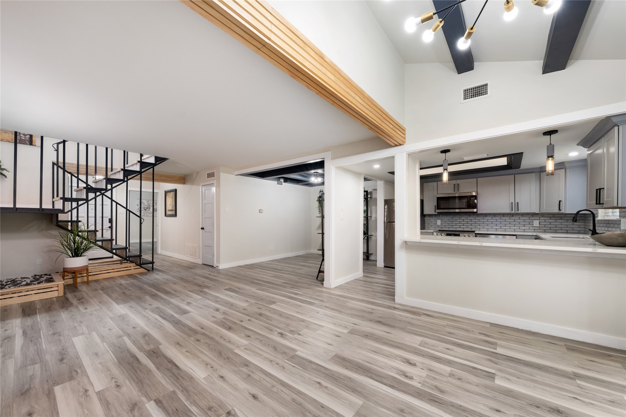 2703 Meadowstone Court Carrollton TX 75006
