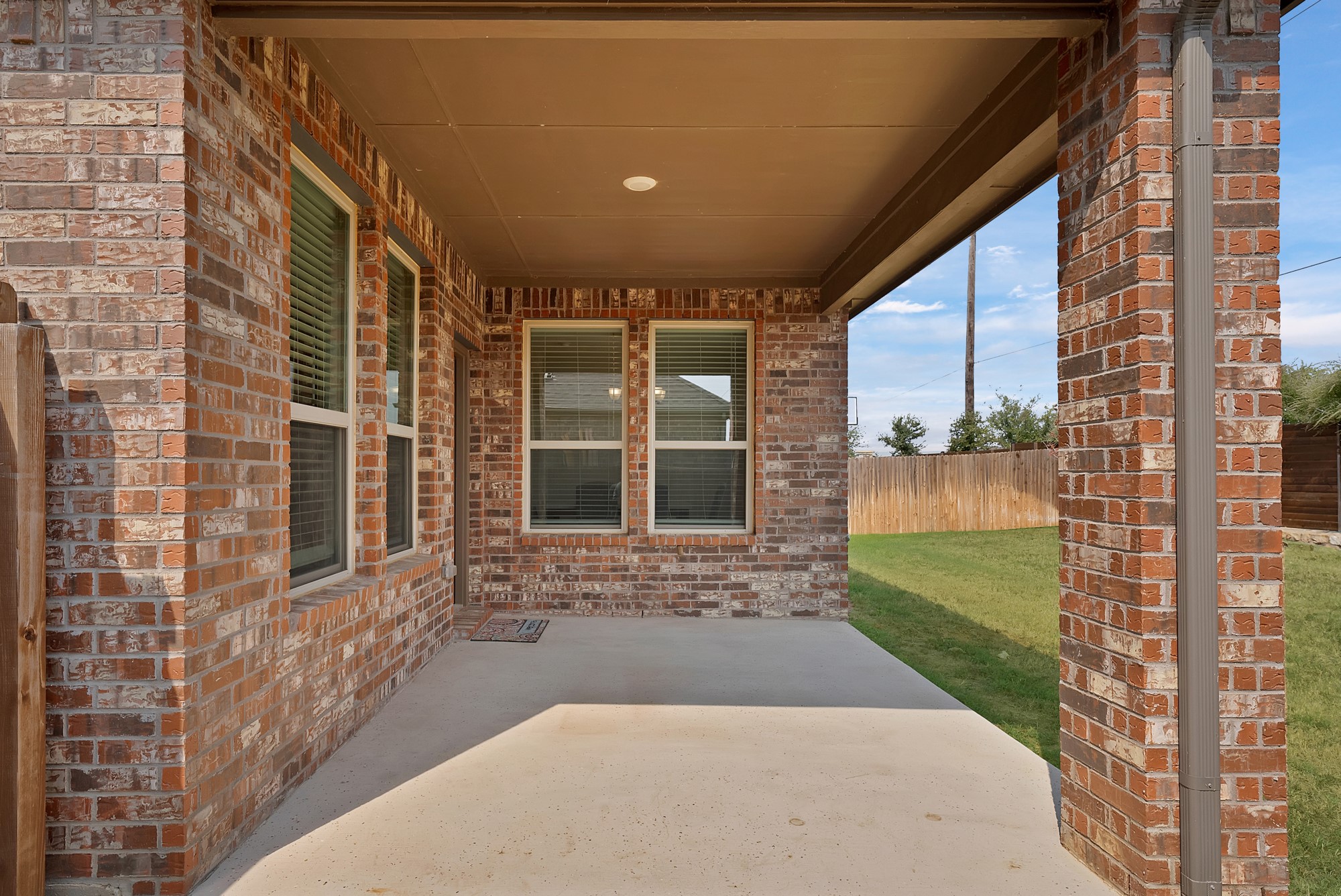 10401 Table Bluff Street Aubrey TX 76227