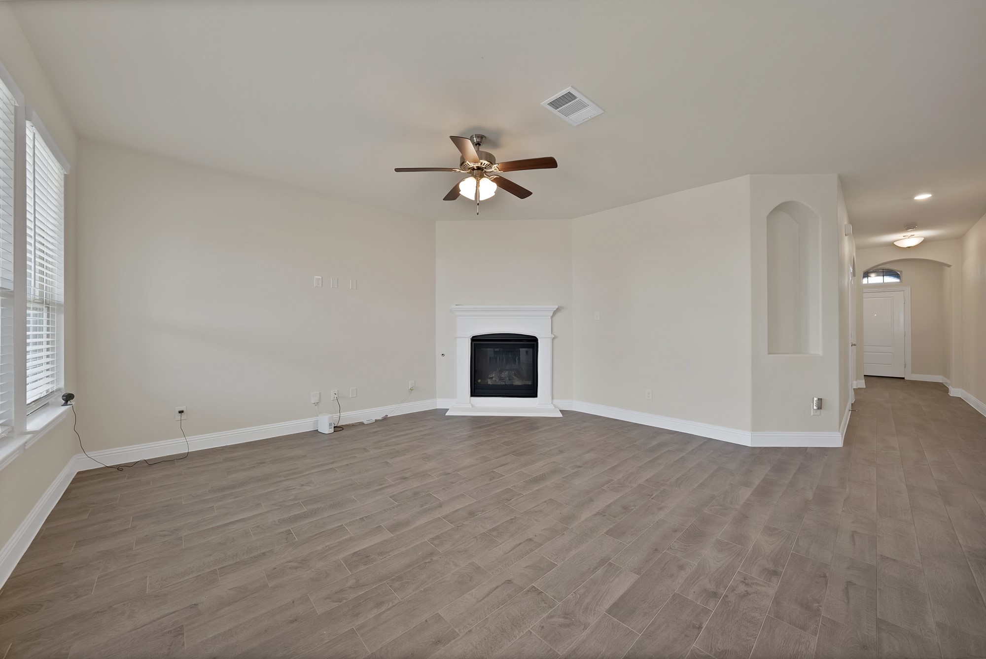 10401 Table Bluff Street Aubrey TX 76227