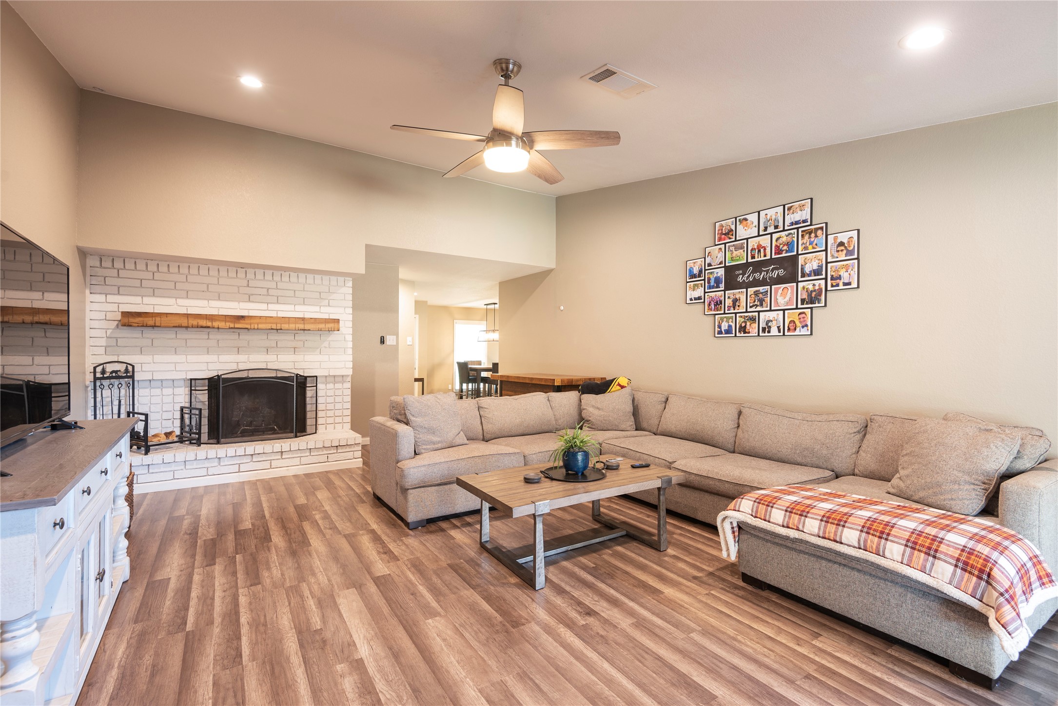 2211 Yewpon Drive Carrollton TX 75007