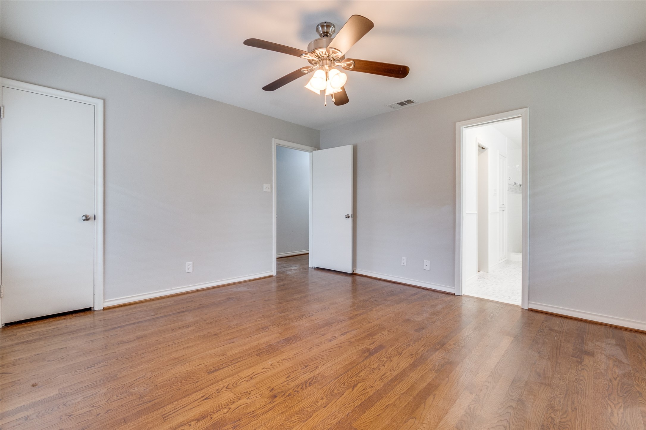 5919 Elderwood Drive Dallas TX 75230