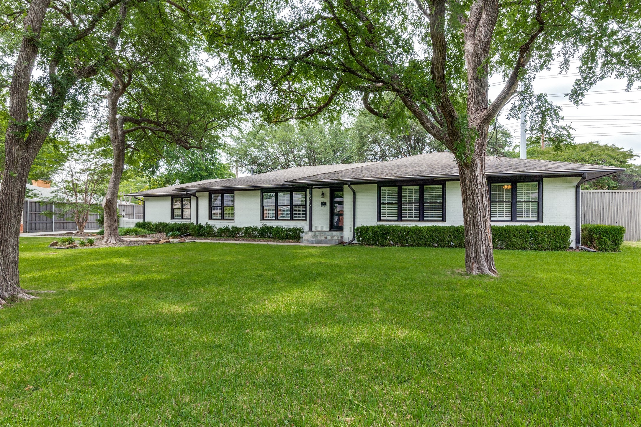 5919 Elderwood Drive Dallas TX 75230