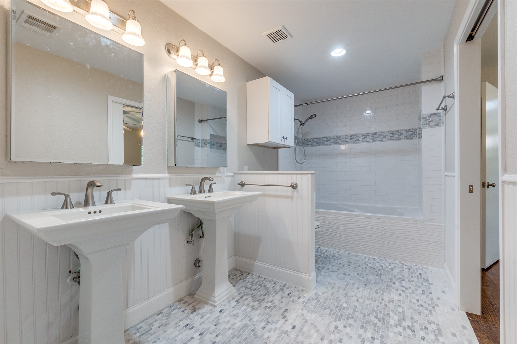 5919 Elderwood Drive Dallas TX 75230