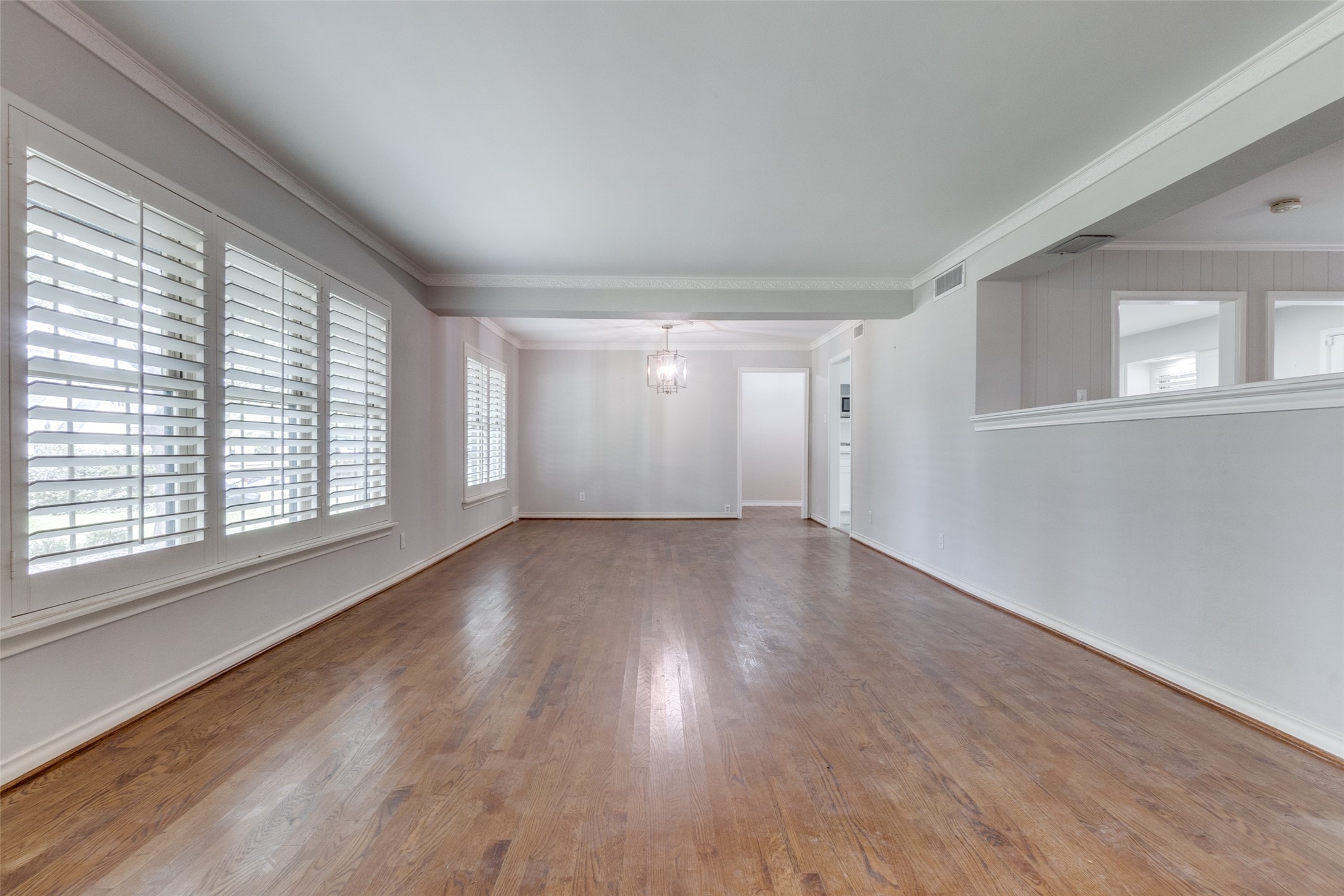 5919 Elderwood Drive Dallas TX 75230