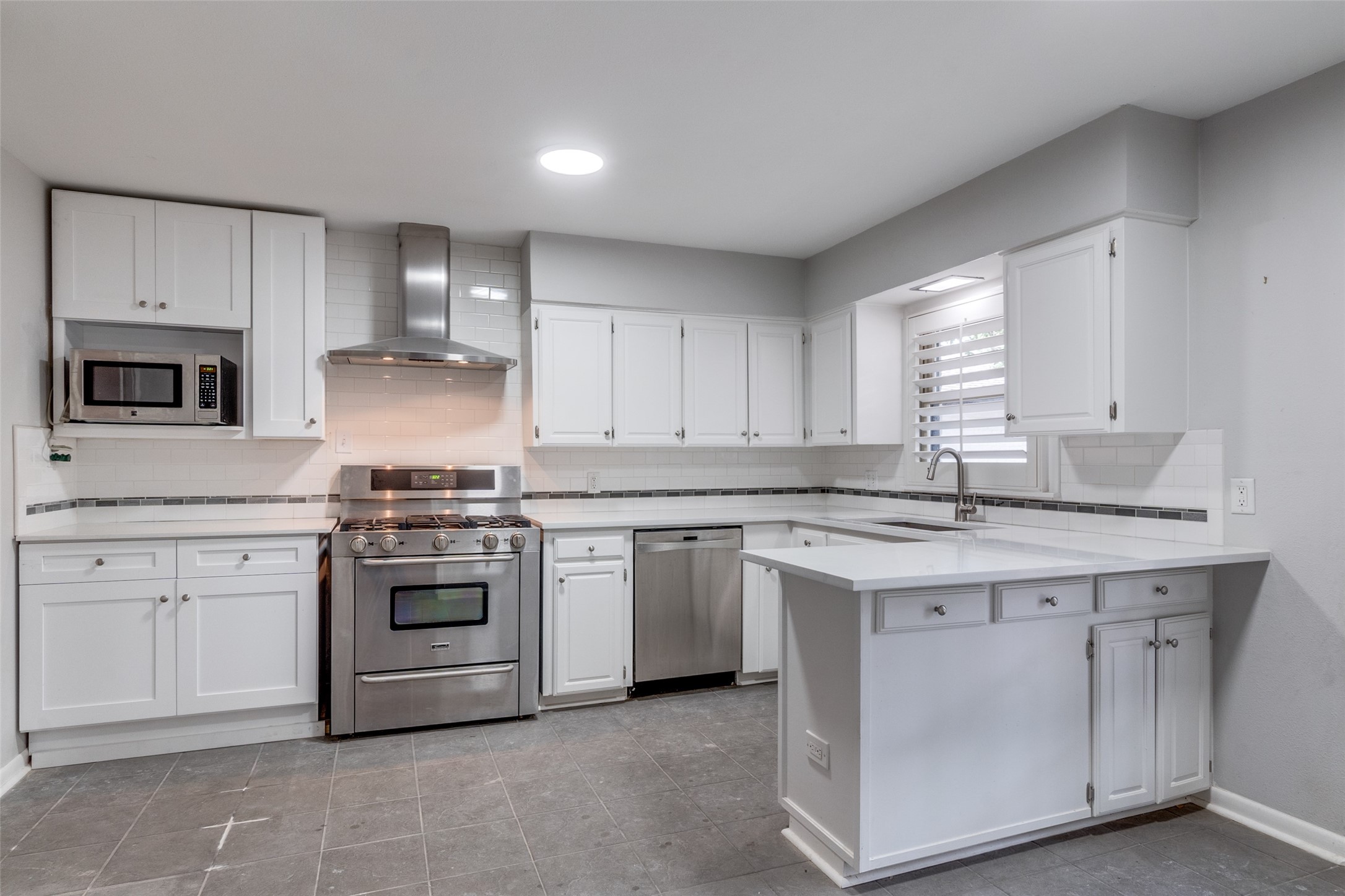 5919 Elderwood Drive Dallas TX 75230