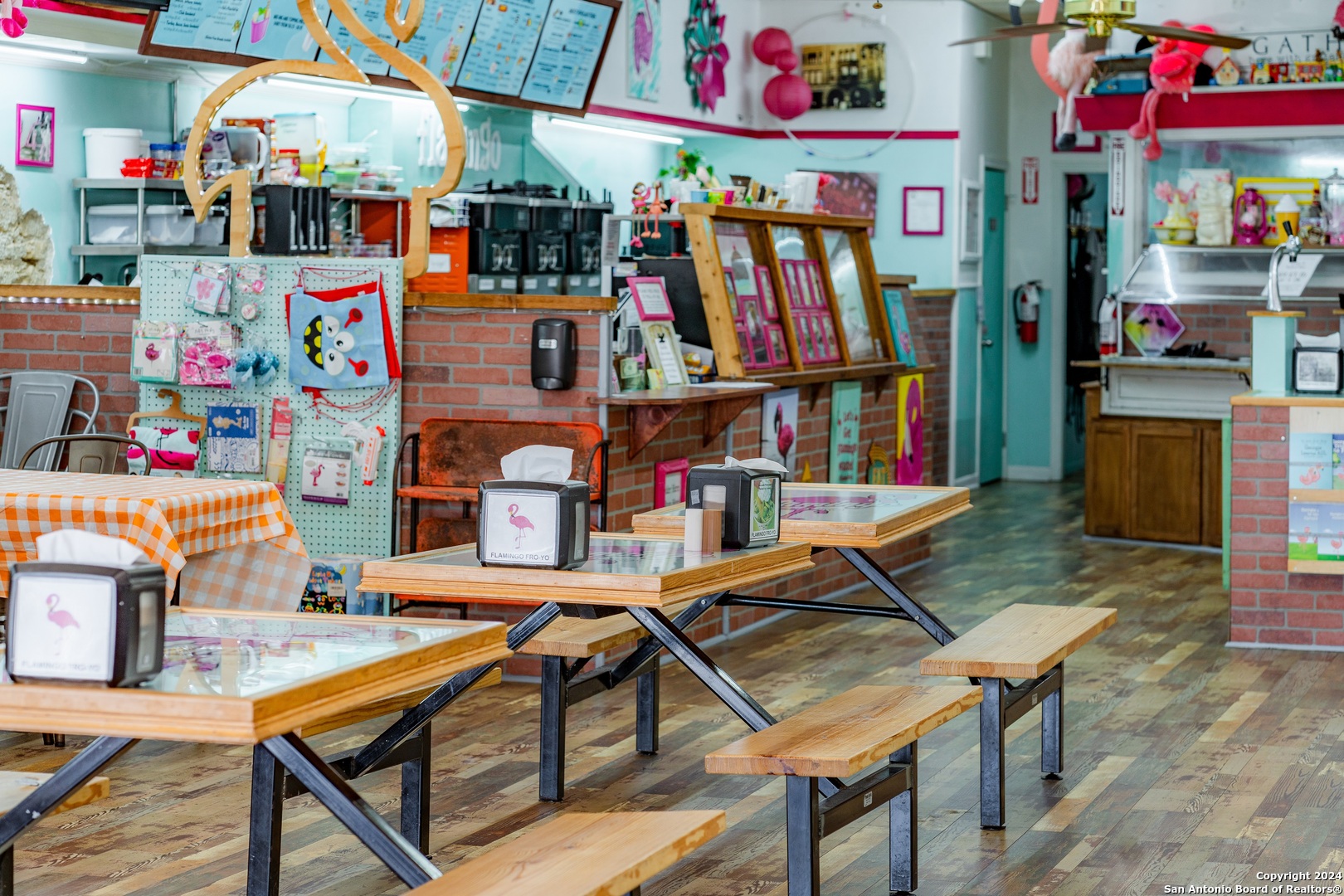 105 N Main Street Hallettsville TX 77964