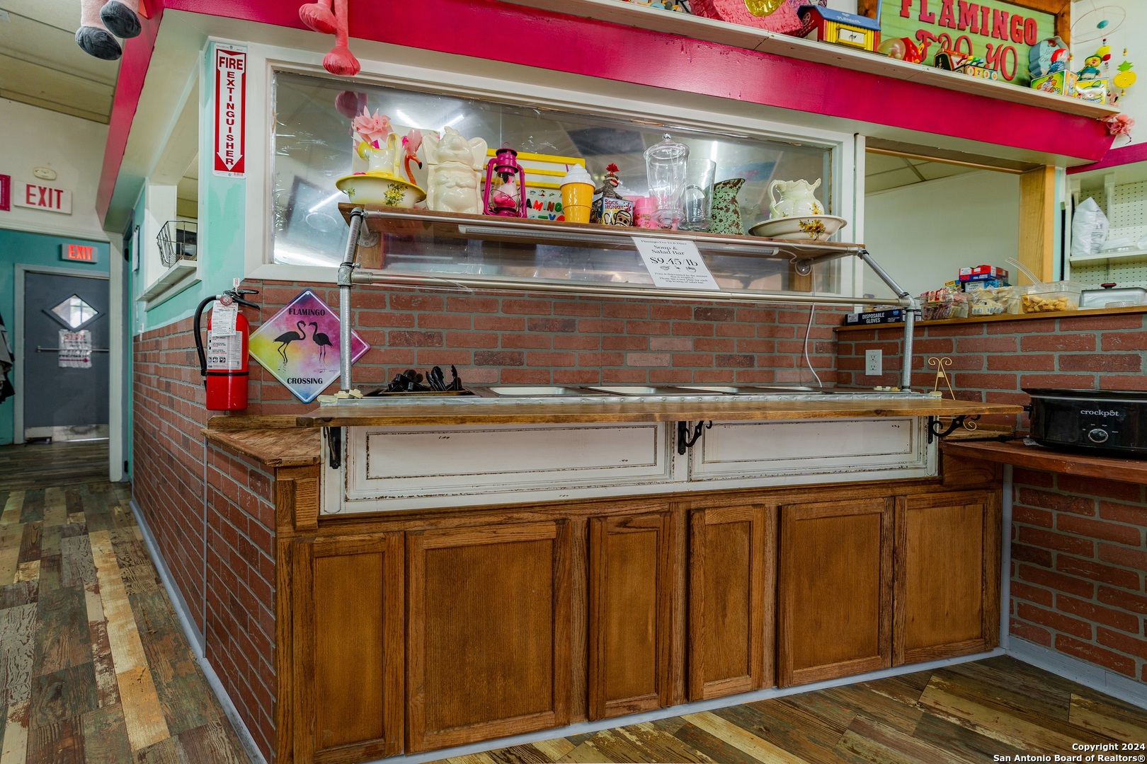 105 N Main Street Hallettsville TX 77964