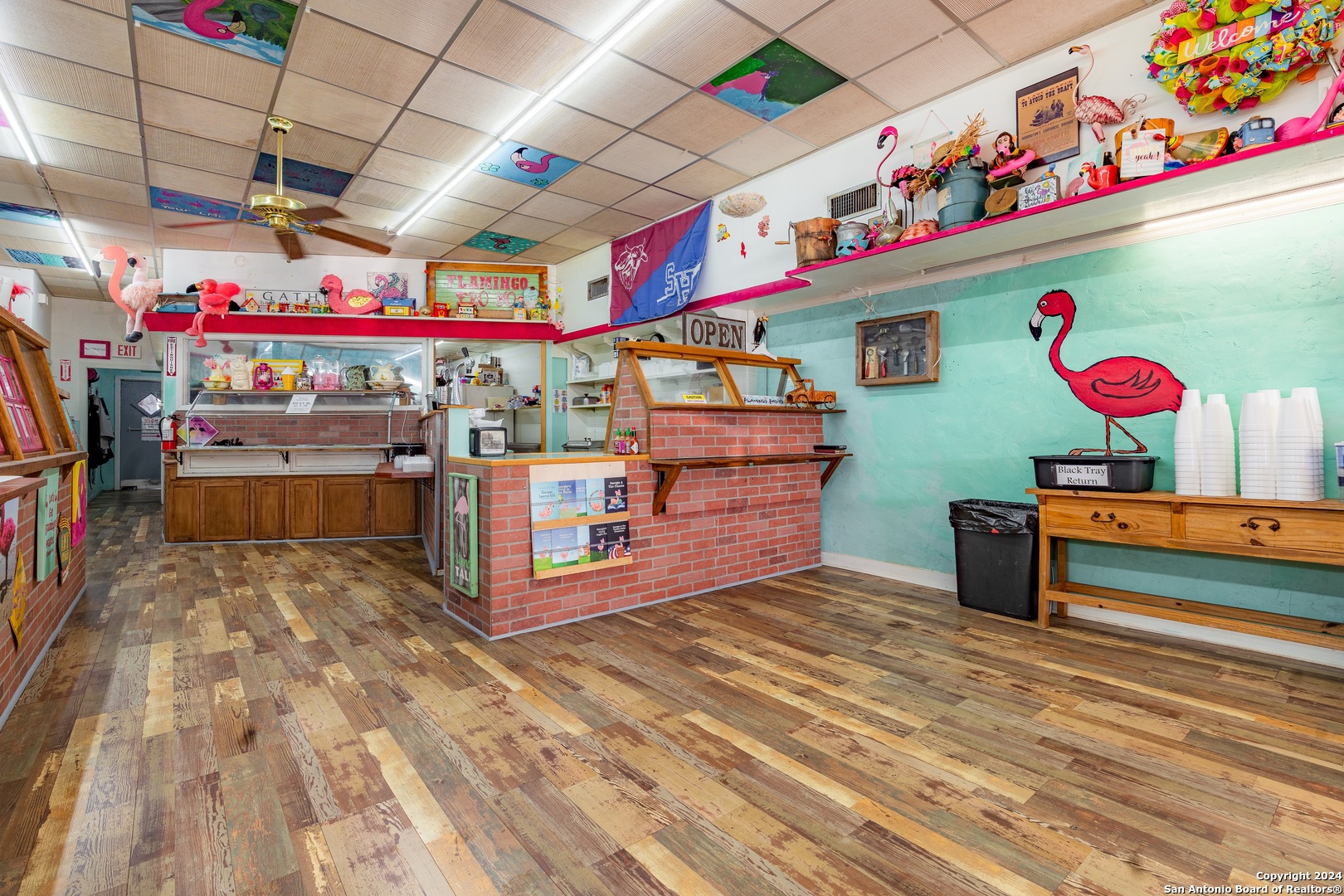 105 N Main Street Hallettsville TX 77964