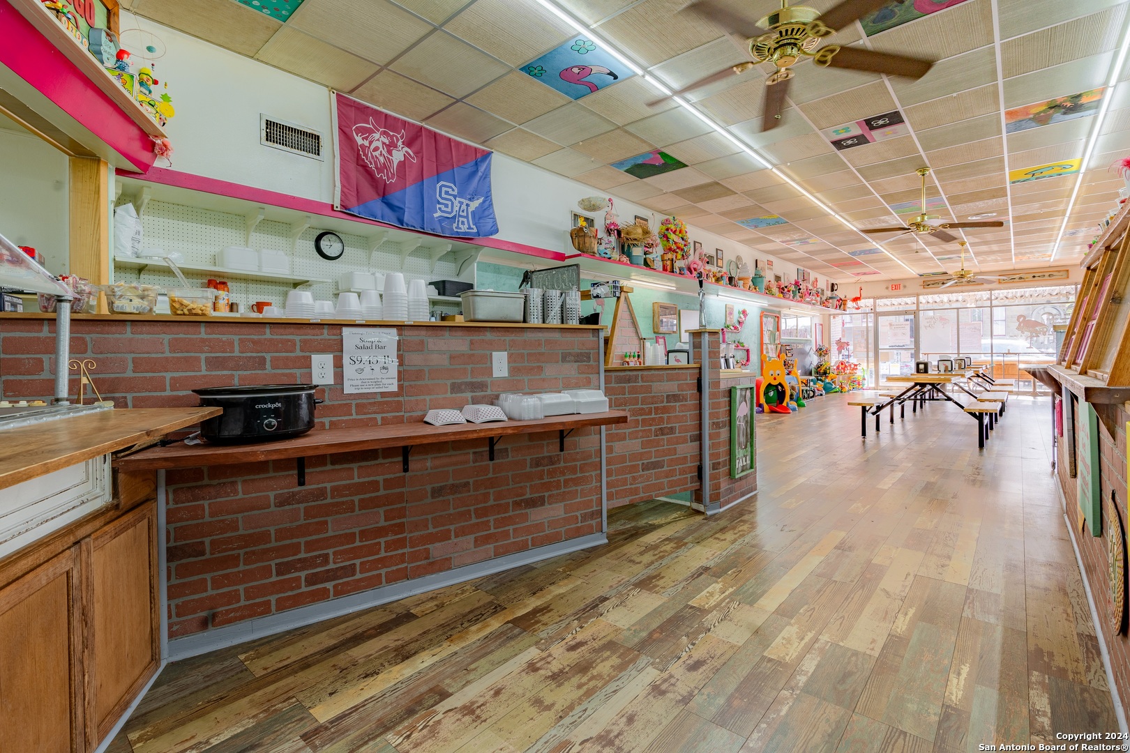 105 N Main Street Hallettsville TX 77964