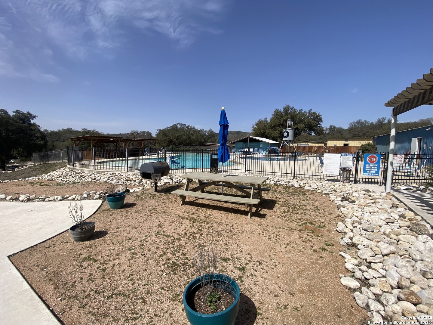 49 Encino Concan TX 78838