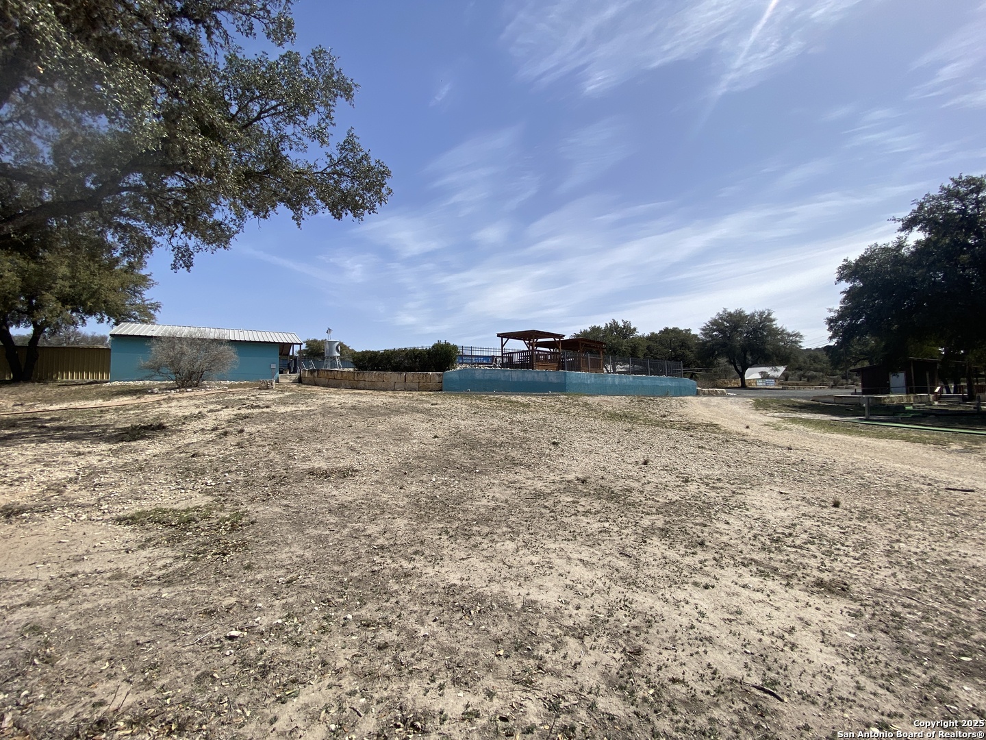 49 Encino Concan TX 78838