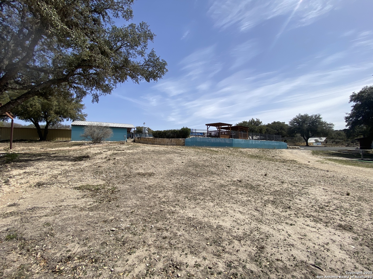 49 Encino Concan TX 78838