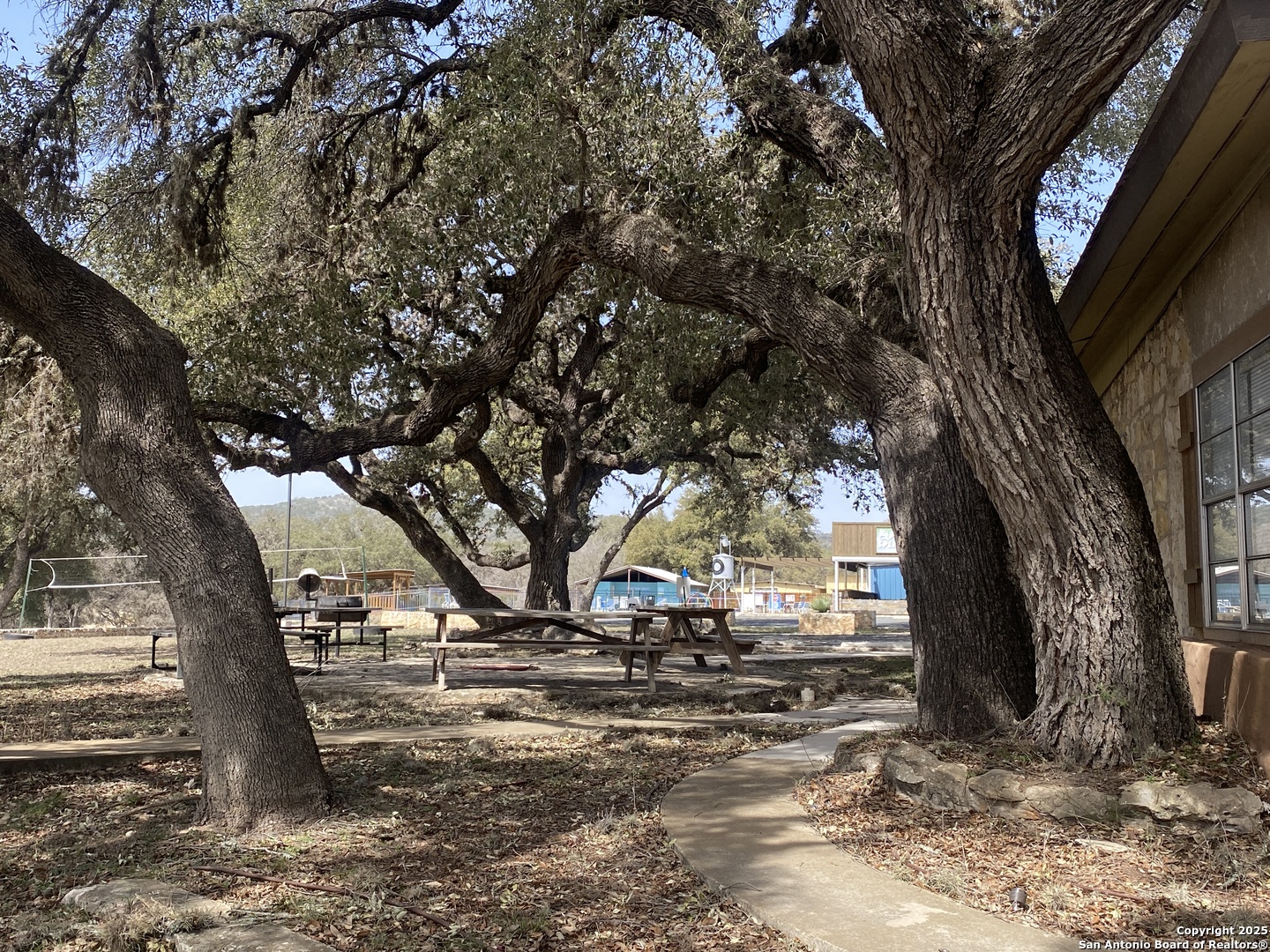 49 Encino Concan TX 78838