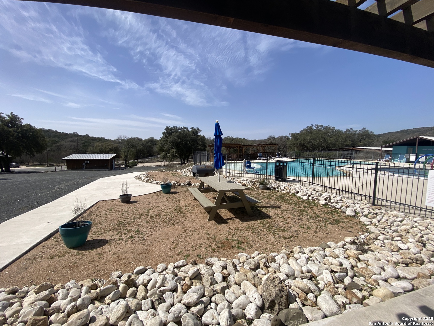 49 Encino Concan TX 78838