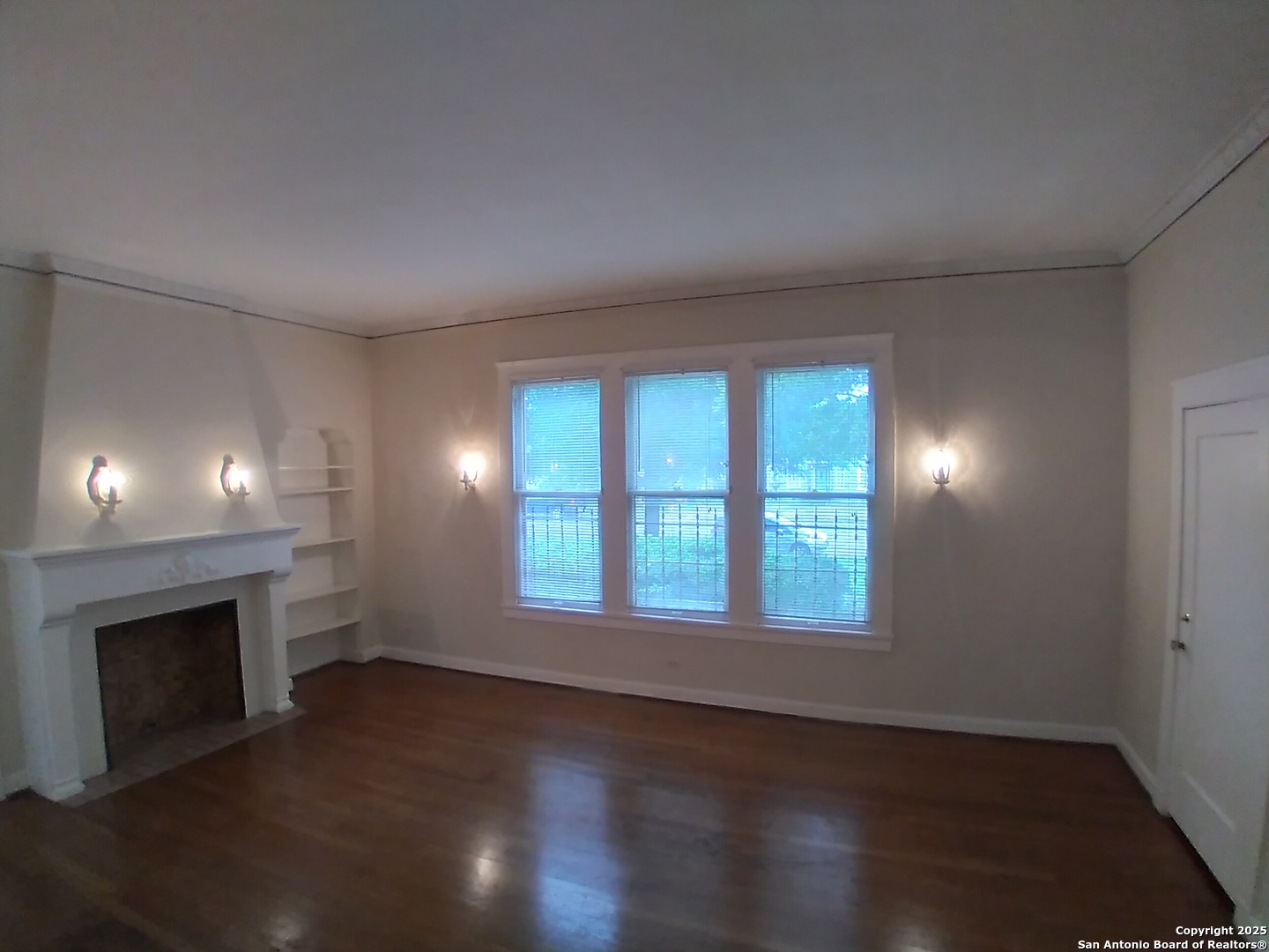 219 W Magnolia San Antonio TX 78212