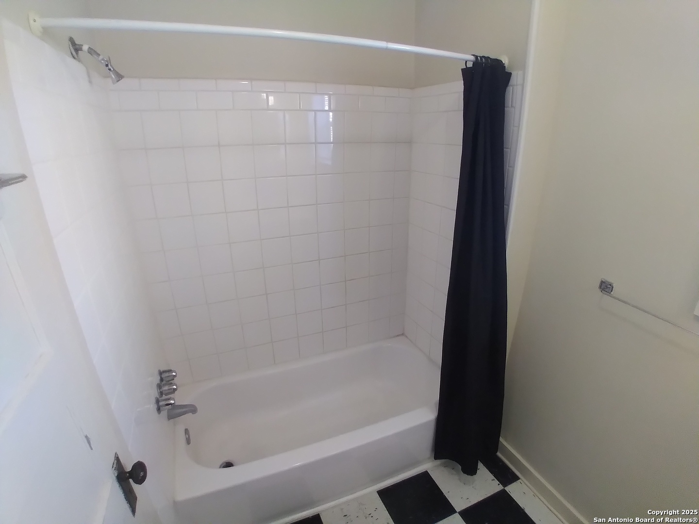 219 W Magnolia San Antonio TX 78212