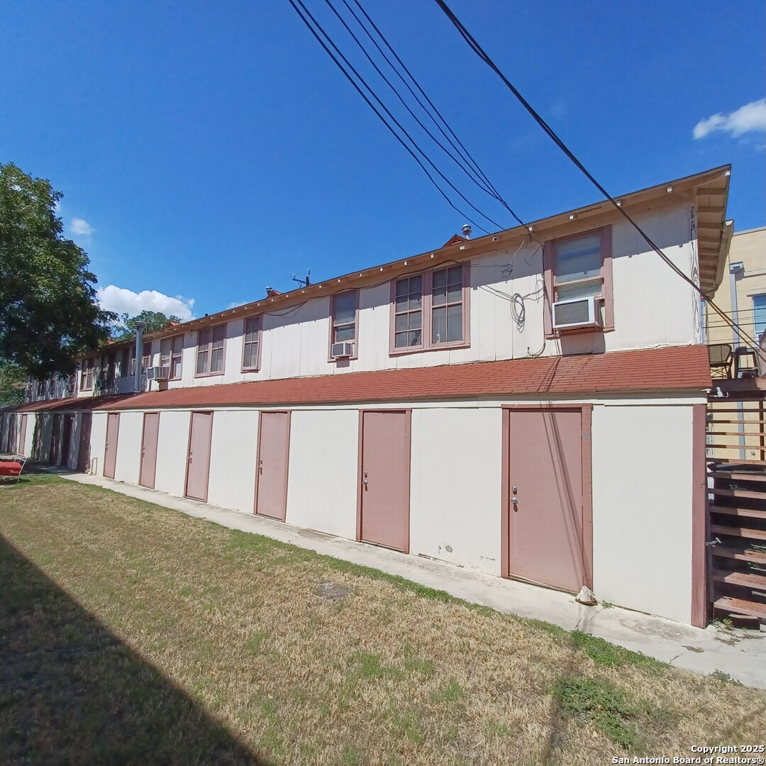 219 W Magnolia San Antonio TX 78212