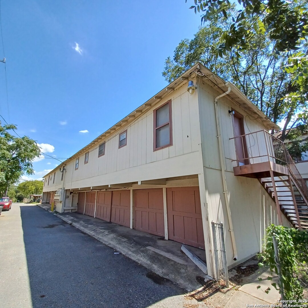 219 W Magnolia San Antonio TX 78212