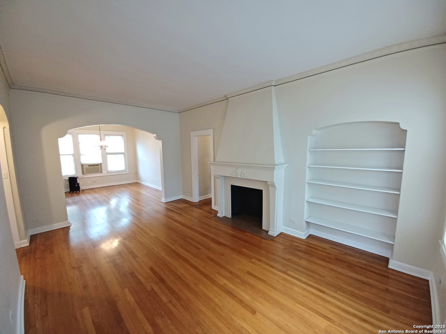 219 W Magnolia San Antonio TX 78212