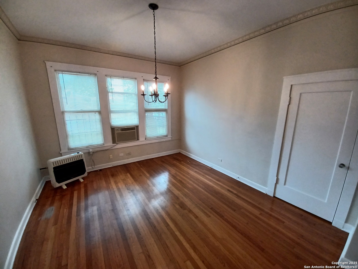 219 W Magnolia San Antonio TX 78212