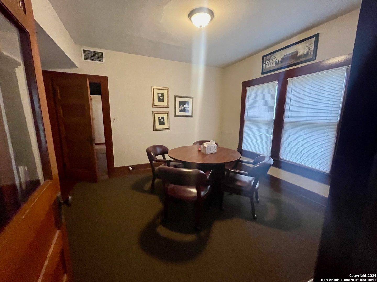402 E San Antonio Avenue Boerne TX 78006