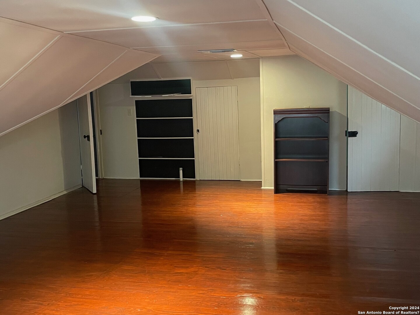 402 E San Antonio Avenue Boerne TX 78006
