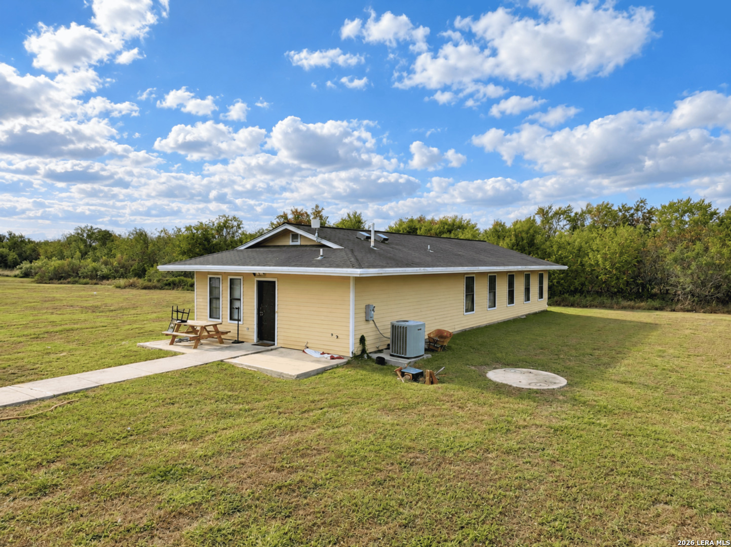 400 County Road 3821 San Antonio TX 78253