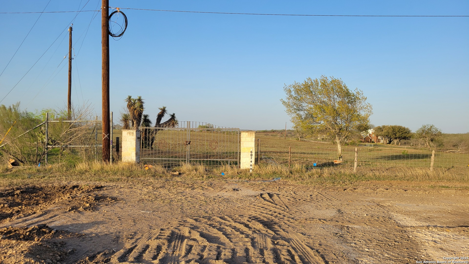 210 E Loop 1604 S Adkins TX 78101