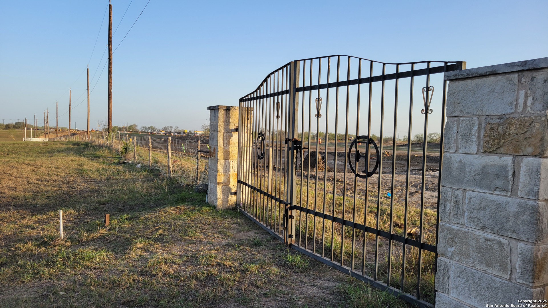 210 E Loop 1604 S Adkins TX 78101