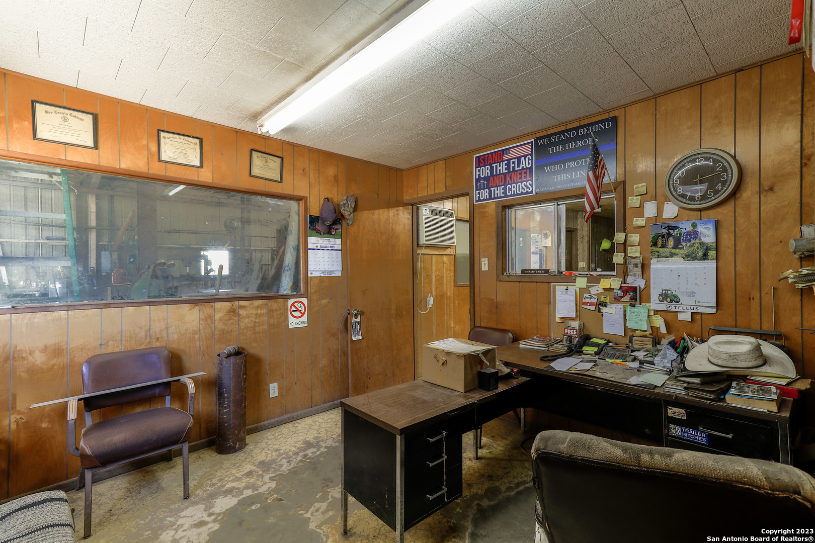 1538 N Highway 123 Karnes City TX 78118