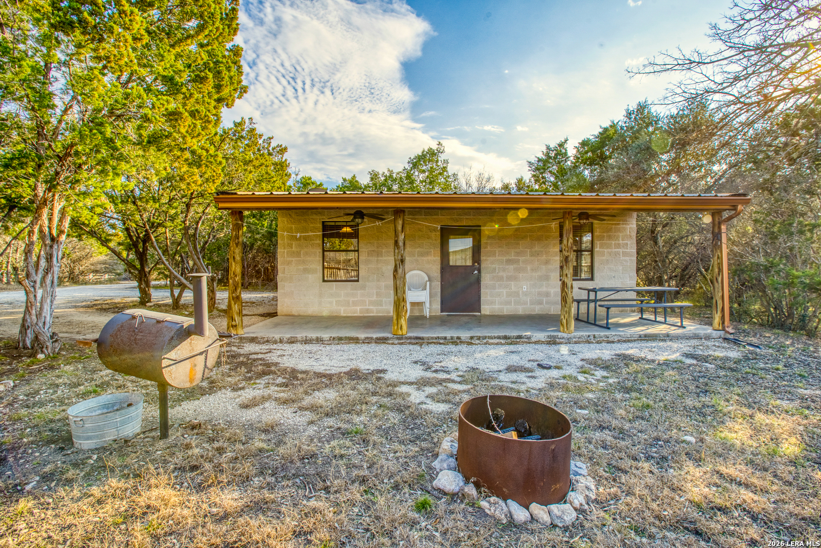 1047 County Road 350 Concan TX 78838