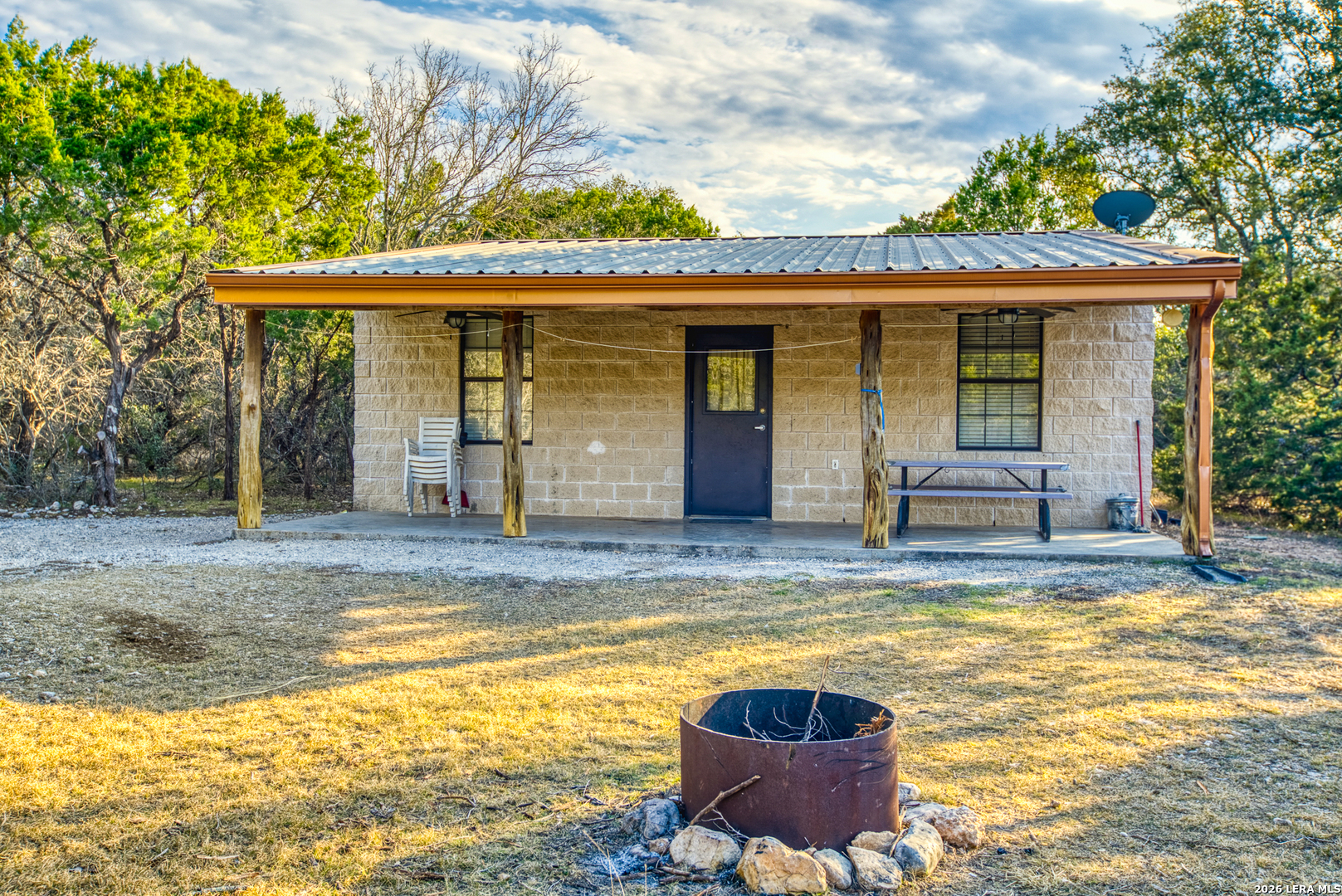 1047 County Road 350 Concan TX 78838