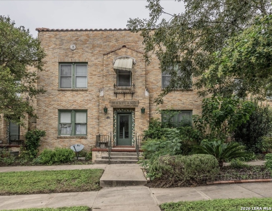 329 W Huisache Avenue San Antonio TX 78212