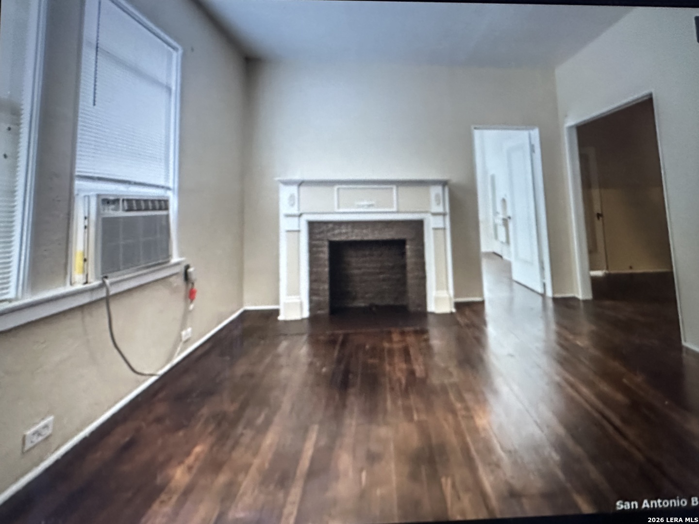 329 W Huisache Avenue San Antonio TX 78212