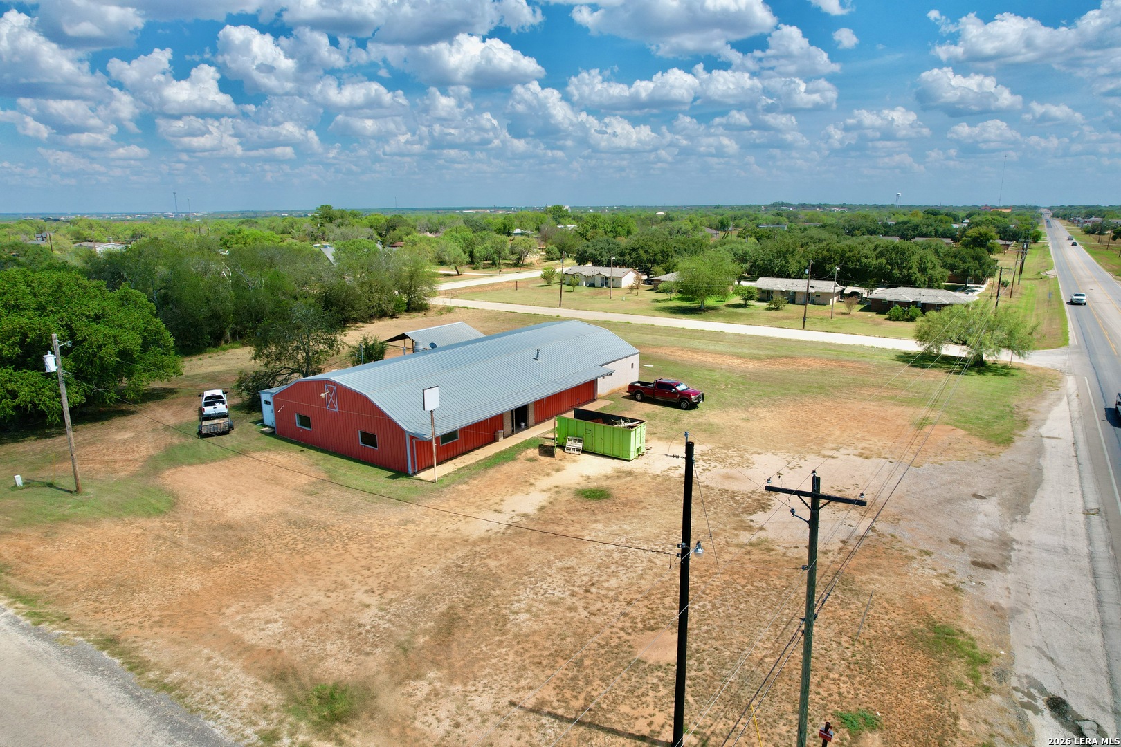 3105 Zanderson Avenue Jourdanton TX 78026