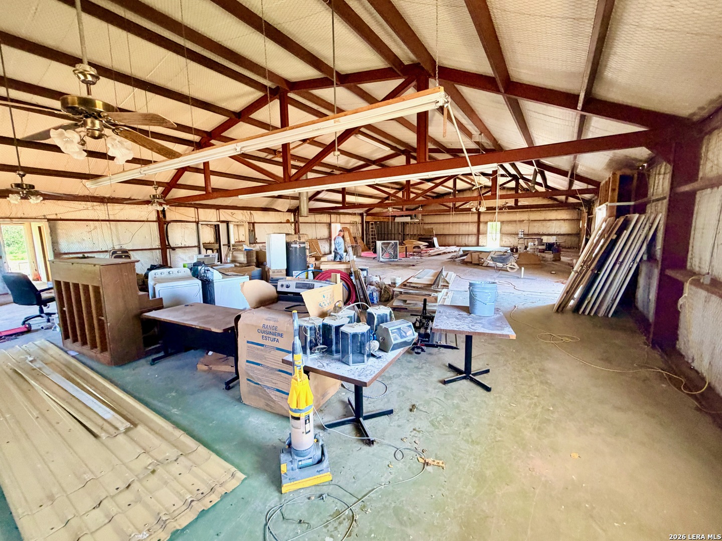 3105 Zanderson Avenue Jourdanton TX 78026