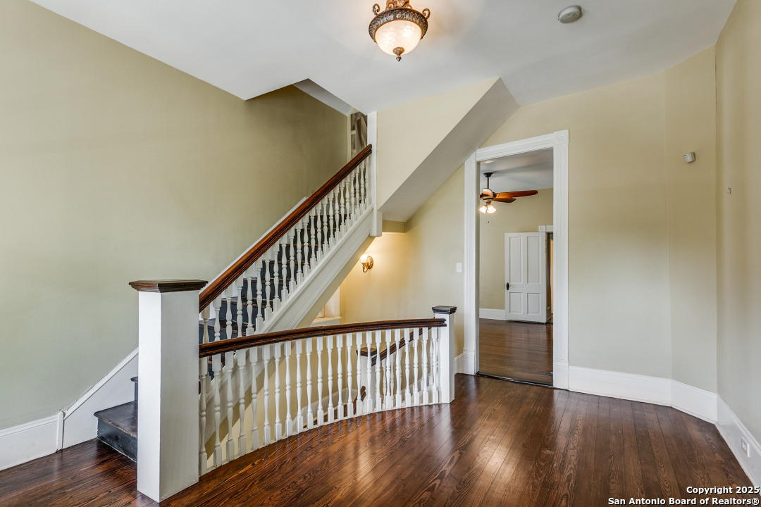 305 W Ashby San Antonio TX 78212