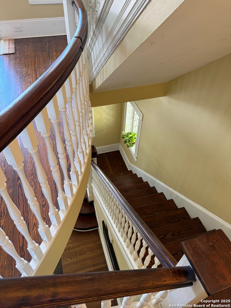 305 W Ashby San Antonio TX 78212