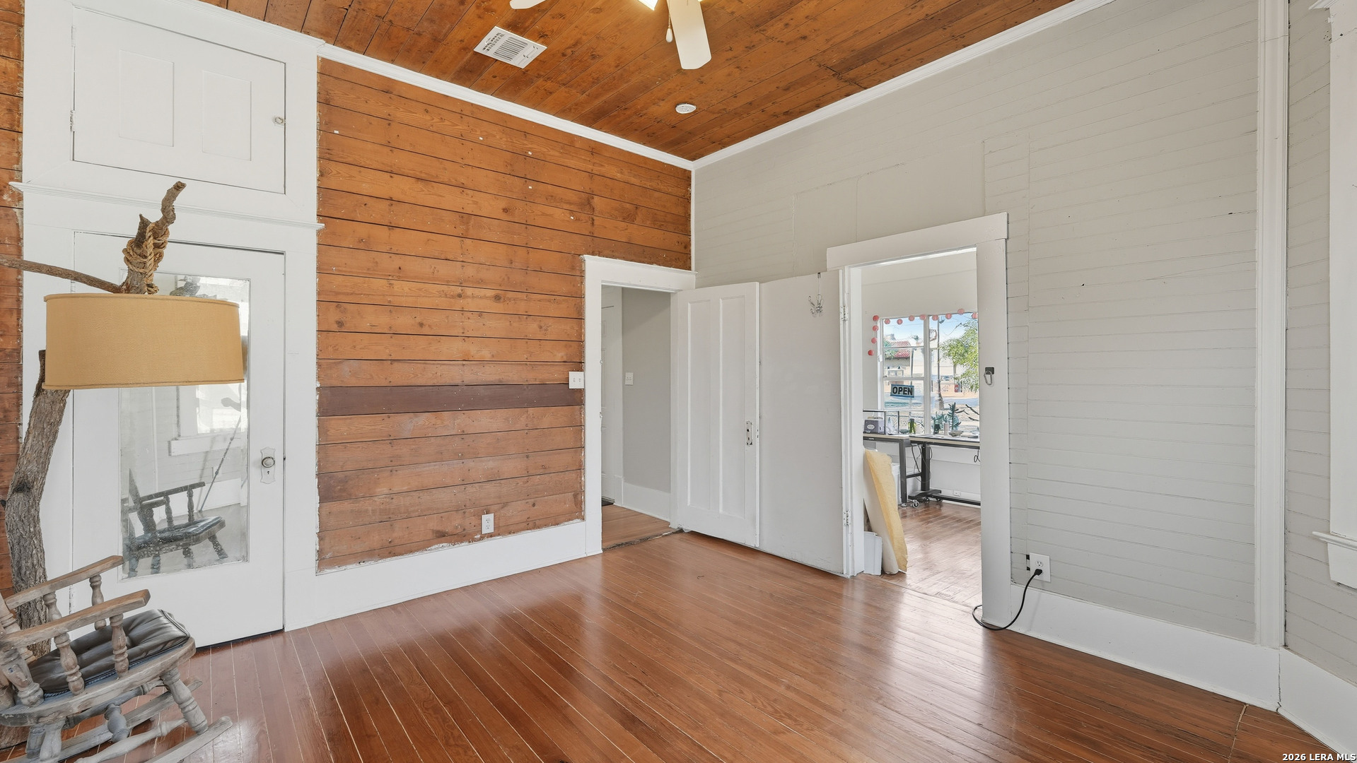 1502 Buena Vista San Antonio TX 78207