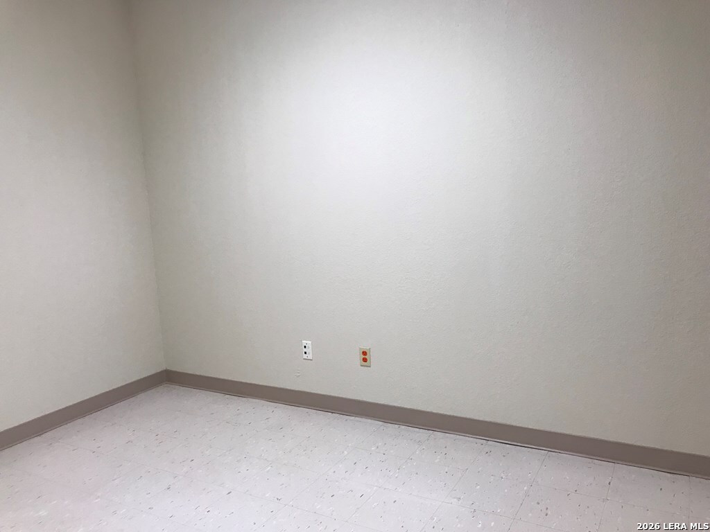 2210 N Veterans Eagle Pass TX 78852
