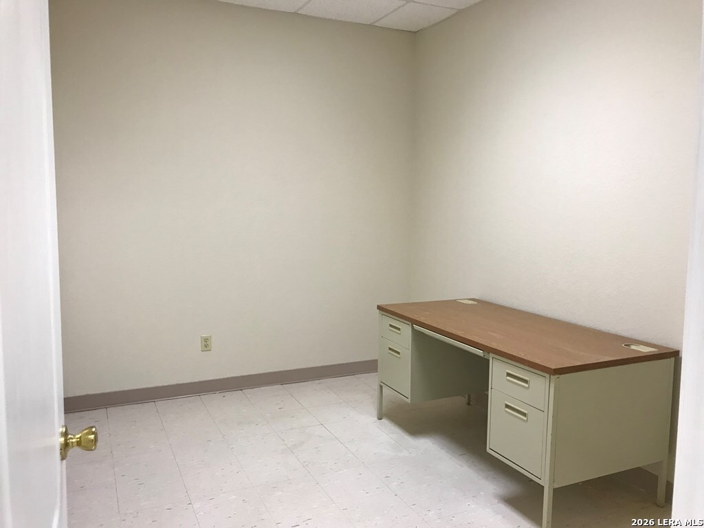 2210 N Veterans Eagle Pass TX 78852