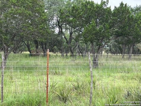 0000 S Highway 16 Bandera TX 78003