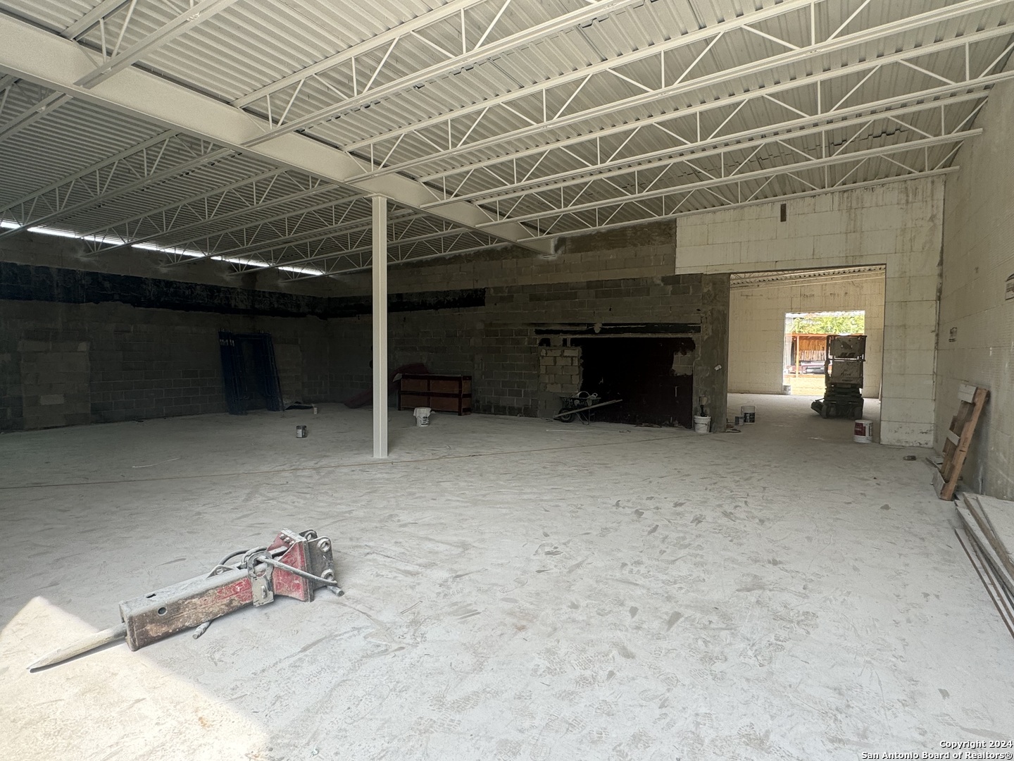 5625 Babcock San Antonio TX 78240